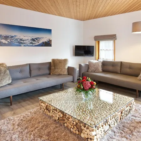 Schweizerhof Haus 3 * Lenzerheide